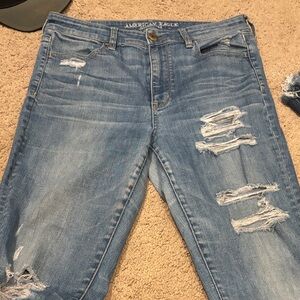 American Eagle Outfitters Women's Light Blue Ripped Boyfriend Jeans